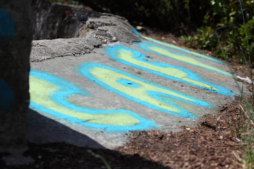 walk-to-the-lighthouse-graffiti