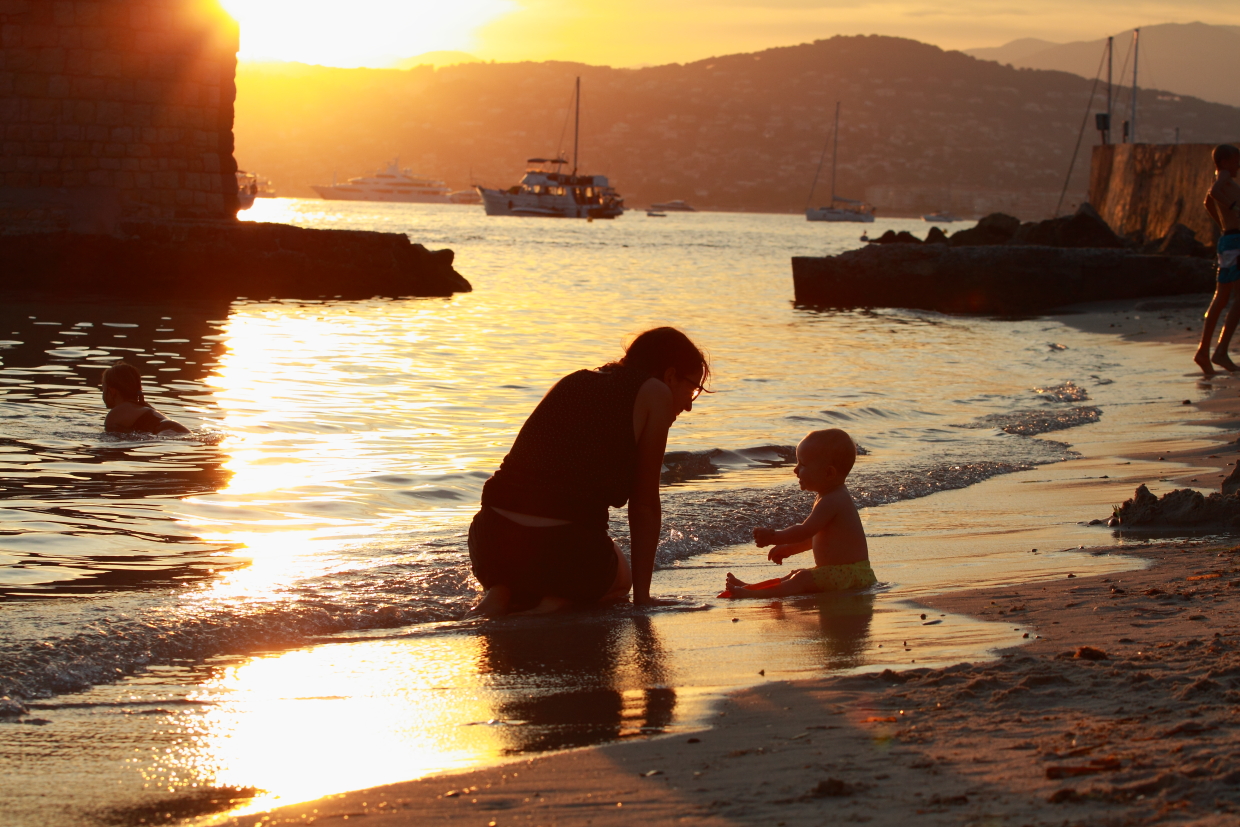 Cap-d'Antibes-after-sundown