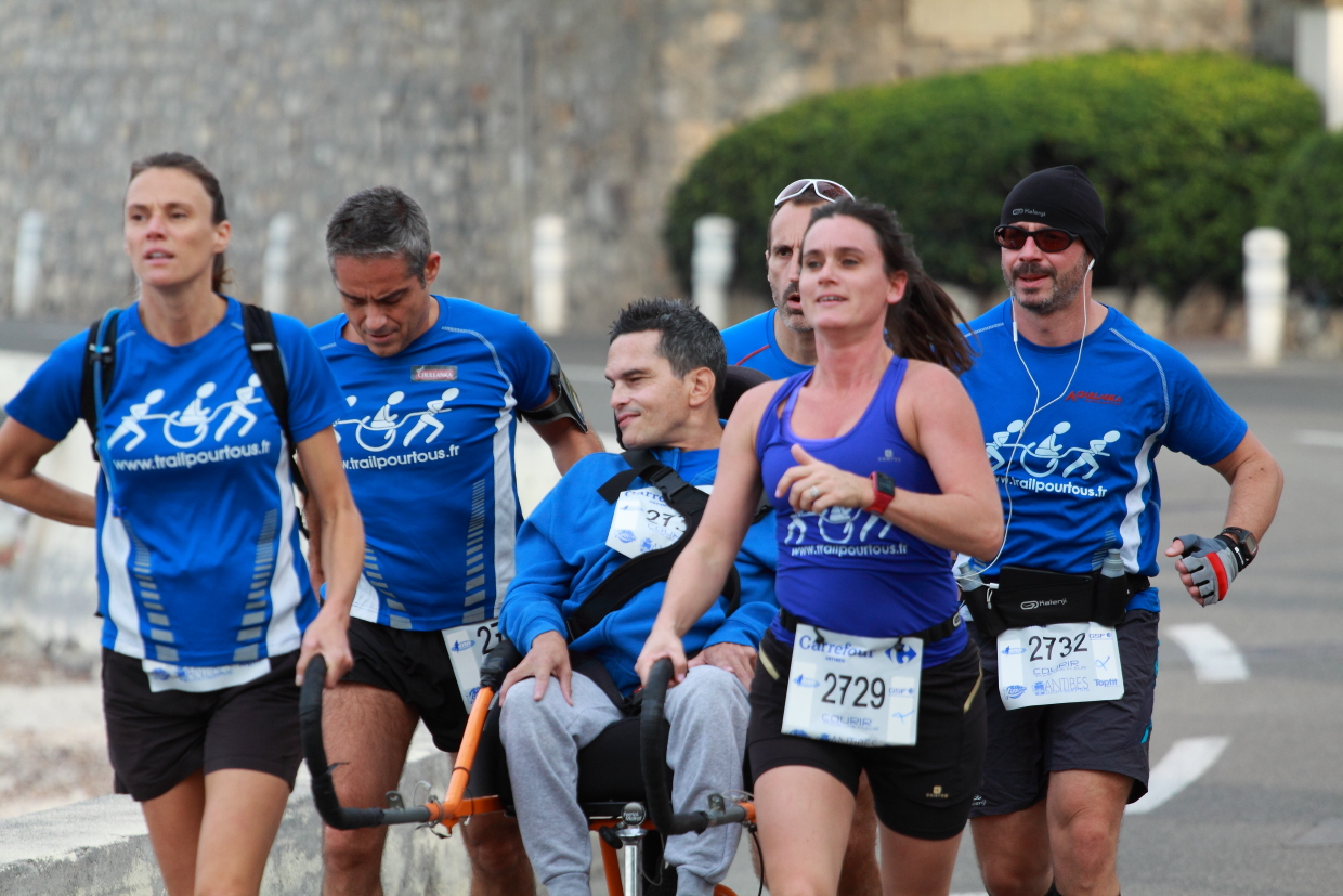 Courir pour une fleur