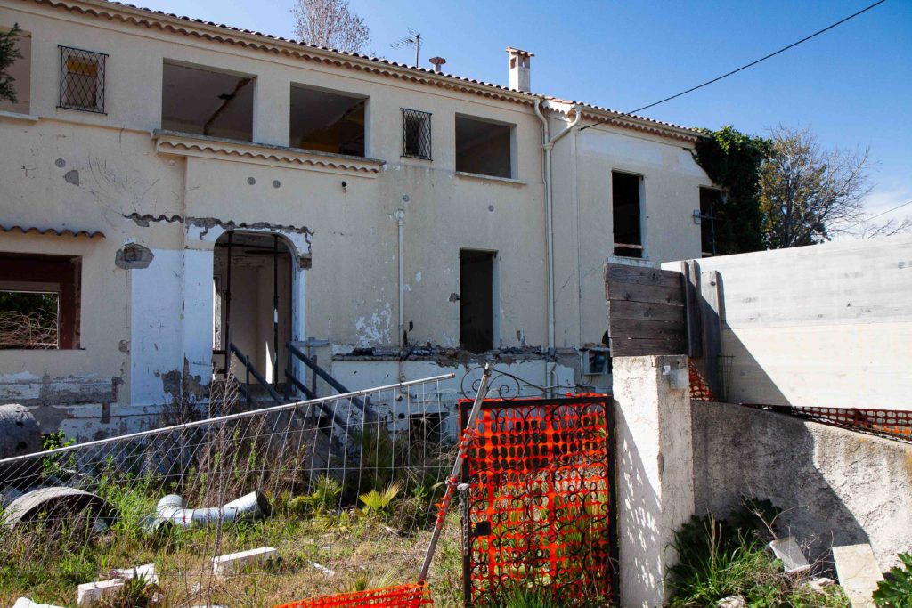 Cap d'Antibes abandoned villa