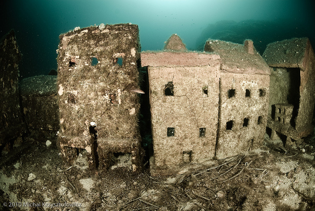 sunken city Cap d'Antibes