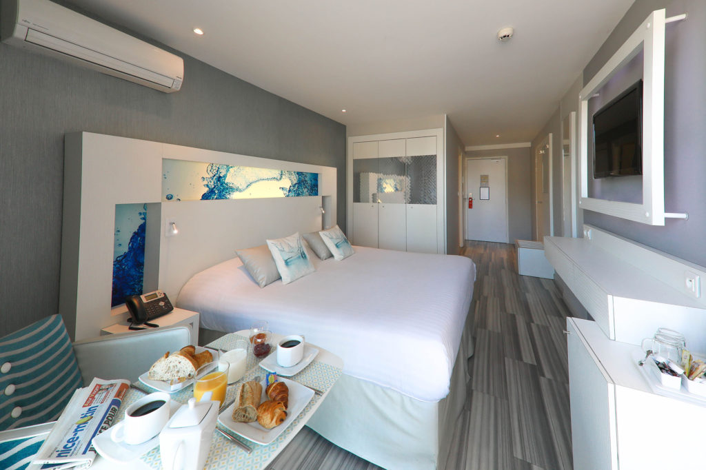 Hotel Josse Cap d'Antibes bedroom